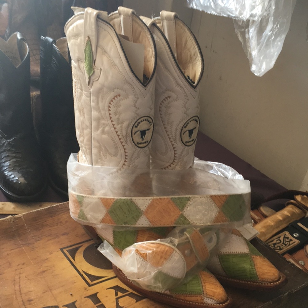 Sebastian boots